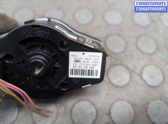 купить Переключатель света на Audi SQ5 2013-2017