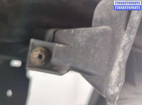 купить Рамка передняя (телевизор) на Volkswagen Passat 6 2005-2010