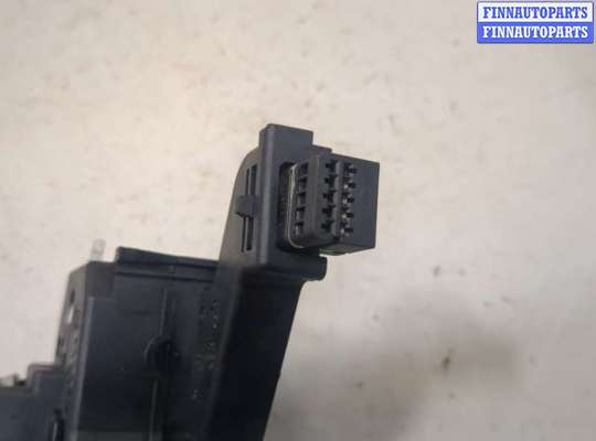 купить Переключатель поворотов на Volkswagen Golf 5 2003-2009