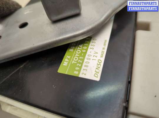 Блок предохранителей на Toyota Land Cruiser Prado 150