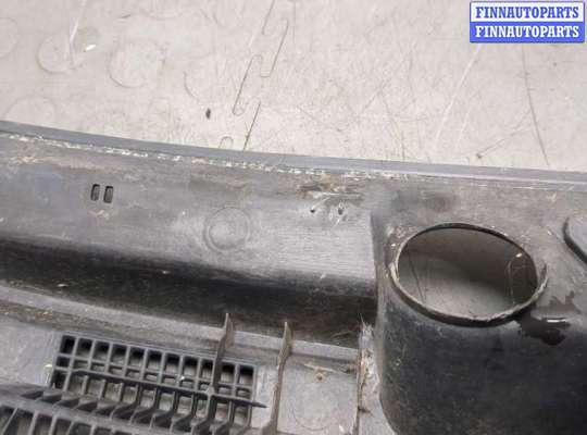 купить Жабо под дворники (дождевик) на Mitsubishi Outlander 2003-2009