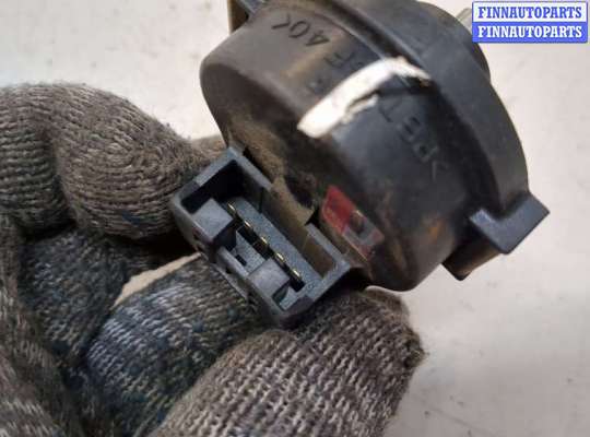 Датчик дорожного просвета на Lexus LS IV (XF40)