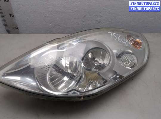 Фара (передняя) RN1553872 на Opel Movano 2010-