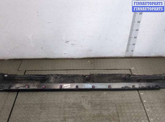 купить Накладка на порог на Mazda 3 (BP) 2019-2025