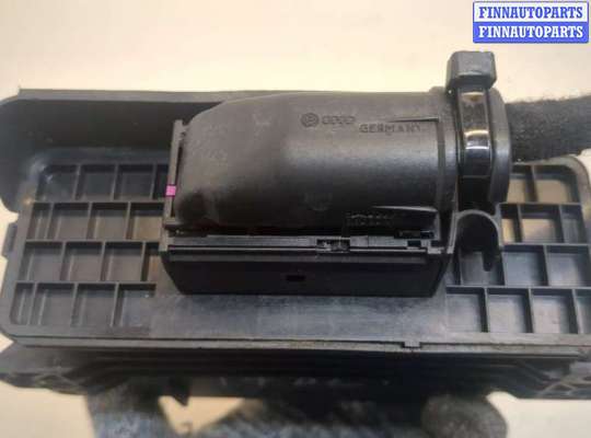 ЭБУ салона (Блок комфорта) на Audi A8 (D3, 4E)