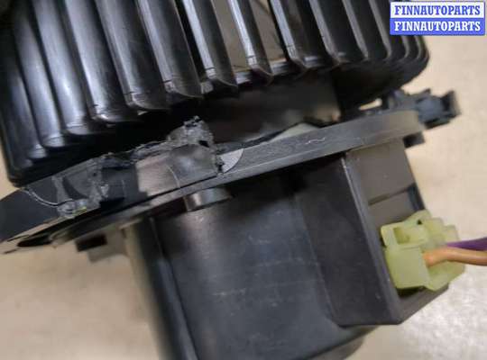 купить Двигатель отопителя (моторчик печки) на Chevrolet Captiva 2006-2011