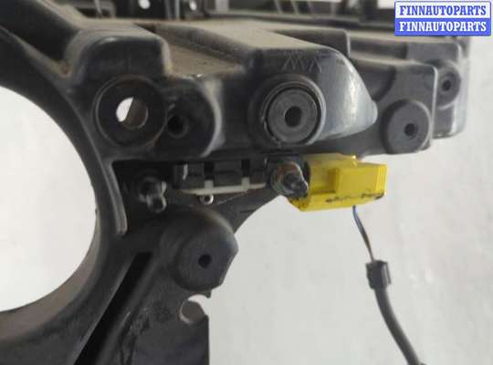 купить Рамка передняя (телевизор) на Volkswagen Touareg 2002-2007