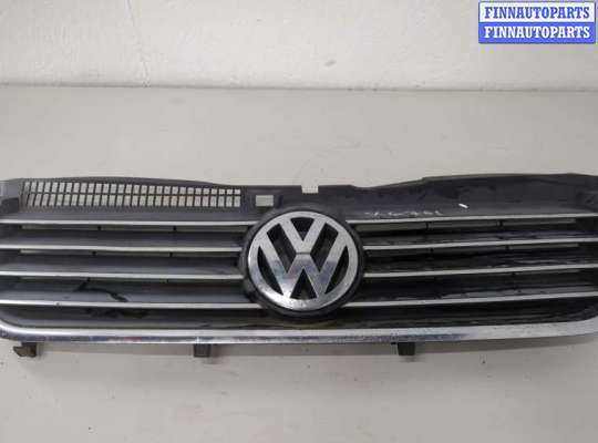 купить Решетка радиатора на Volkswagen Passat 5 2000-2005