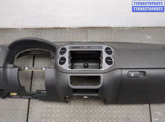 купить Панель передняя салона (торпедо) на Volkswagen Tiguan 2011-2016