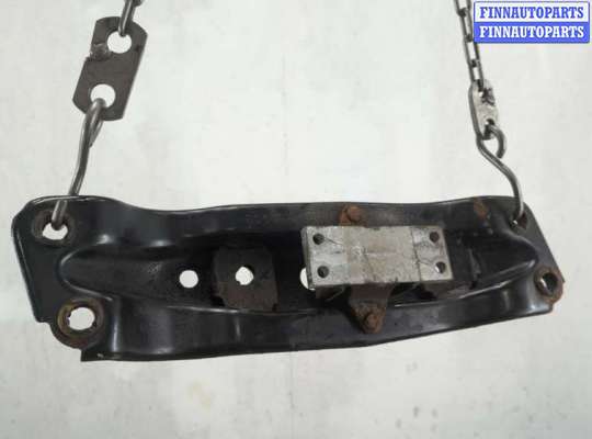 купить Кронштейн КПП на Infiniti EX35