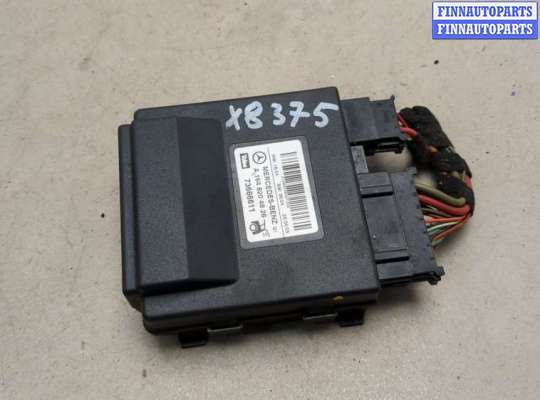 Блок управления доводчика багажной двери MB1716289 на Mercedes ML W164 2005-2011