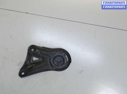 купить Кронштейн (лапа крепления) на Toyota Camry 2001-2006