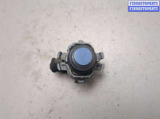 Датчик парктроника на Mercedes-Benz E (W211)