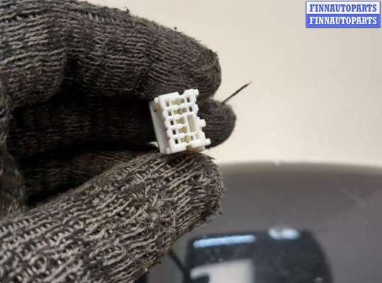 купить Зеркало боковое на Nissan Note E11 2005-2013