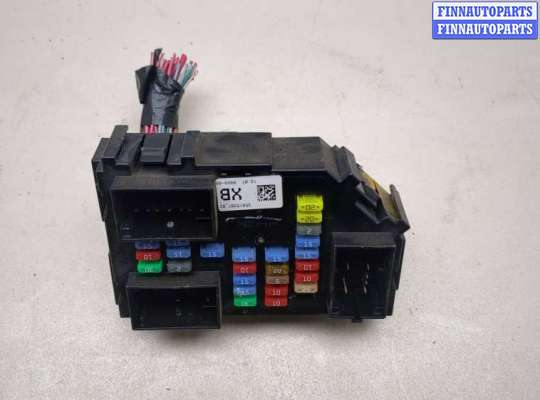 купить Блок предохранителей на Chevrolet Tahoe 2006-2014