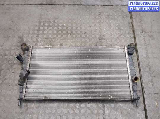 Радиатор охлаждения двигателя FO1789902 на Ford Focus 2 2008-2011