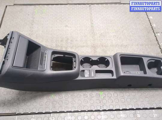 купить Консоль салона (кулисная часть) на Volkswagen Tiguan 2011-2016
