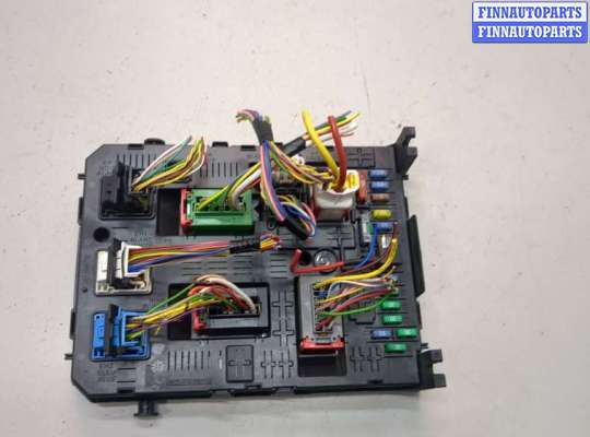 Блок управления BSI (Блок предохранителей) PG1225511 на Peugeot Partner 2015-2018