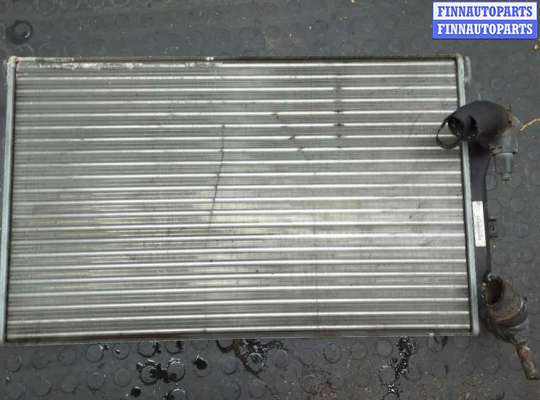 Радиатор охлаждения двигателя SK521221 на Skoda Octavia (A5) 2004-2013