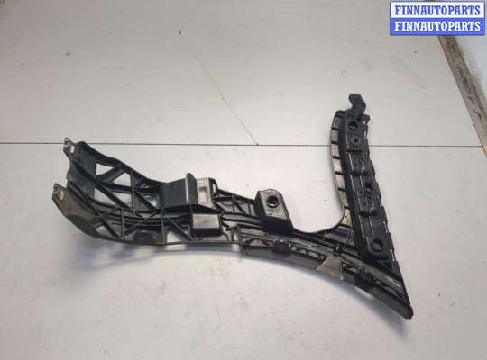 Кронштейн бампера на Mercedes-Benz GLC (X253/C253)