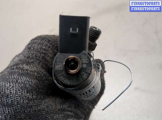 купить Форсунка топливная на BMW 7 E65 2001-2008