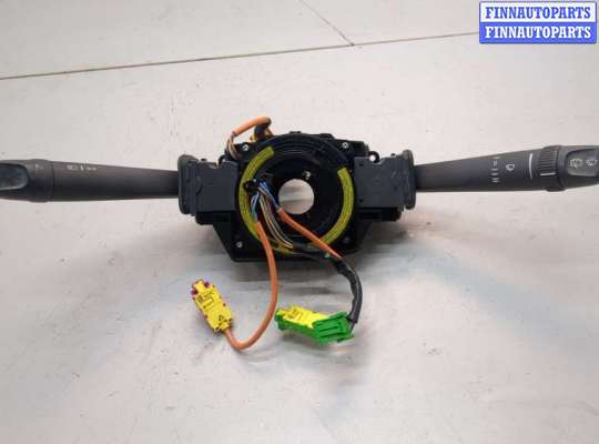 Купить Переключатель поворотов и дворников (стрекоза) на Volvo V70 2000-2007 Переключатель поворотов и дворников (стрекоза) VL547347 на Volvo V70 2000-2007