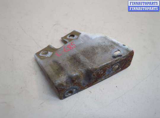 купить Кронштейн (лапа крепления) на Ford Explorer 2010-2015