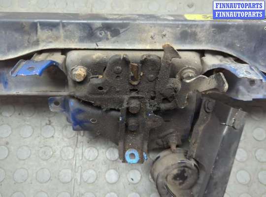 купить Рамка капота на Nissan Note E11 2005-2013