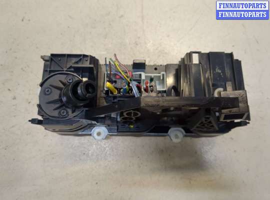 купить Переключатель отопителя (печки) на Volkswagen Caddy 2004-2015