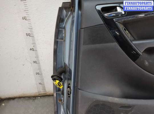 купить Дверная карта (Обшивка двери) на Citroen C4 Grand Picasso 2006-2013