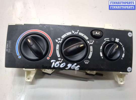 Переключатель отопителя (печки) RN1581295 на Renault Scenic 1996-2002