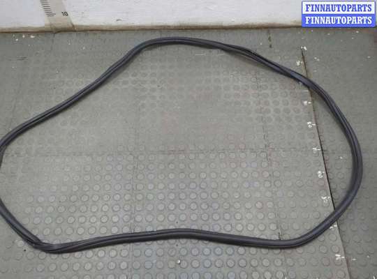 купить Уплотнитель на Volkswagen Tiguan 2016-2020