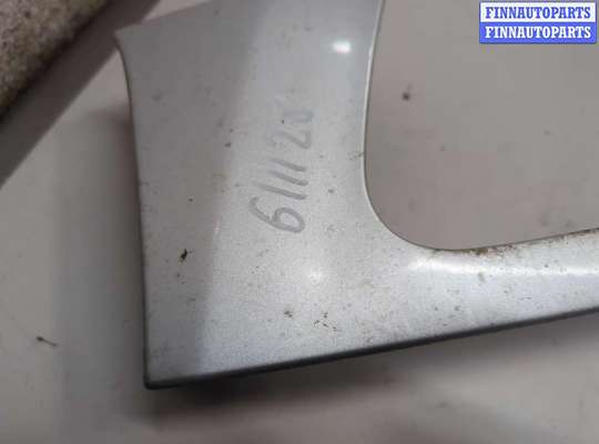 купить Ресничка под фару на Subaru Forester (S11) 2002-2008
