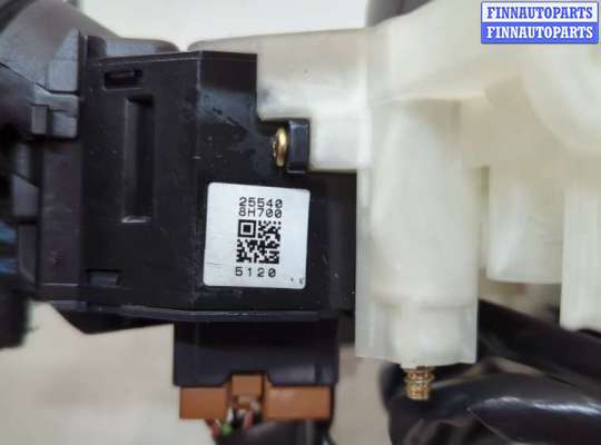 купить Переключатель поворотов и дворников (стрекоза) на Nissan X-Trail (T30) 2001-2007