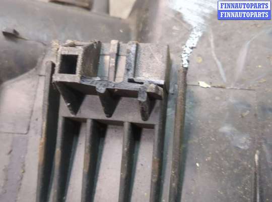 купить Корпус воздушного фильтра на Toyota RAV 4 2000-2005