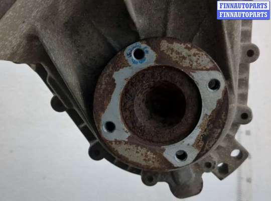 Раздаточный редуктор КПП (раздатка) на Mercedes-Benz ML (W163)