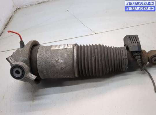 Амортизатор подвески AU1727117 на Audi Q7 2005-2015