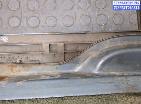 купить Накладка крышки багажника (двери) на Land Rover Range Rover 3 (LM) 2002-2012