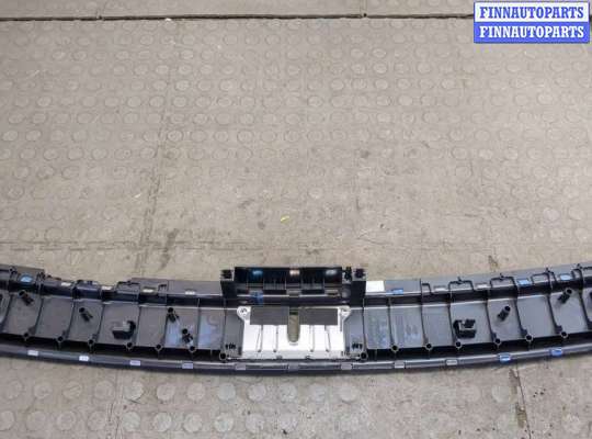 купить Пластик (обшивка) внутреннего пространства багажника на Porsche Cayenne 2010-2018