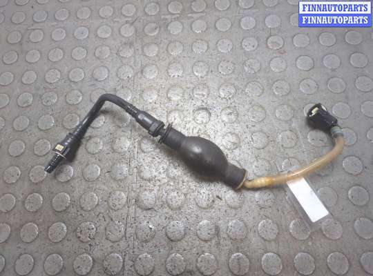 Насос подкачки топлива на Peugeot 406