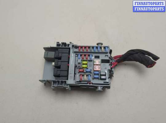 купить Блок предохранителей на Cadillac SRX 2009-2016