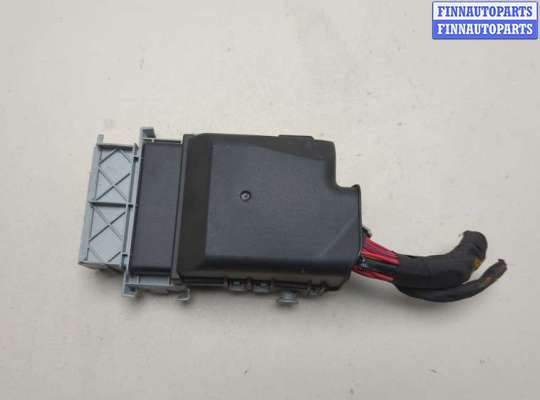 купить Блок предохранителей на Cadillac SRX 2009-2016