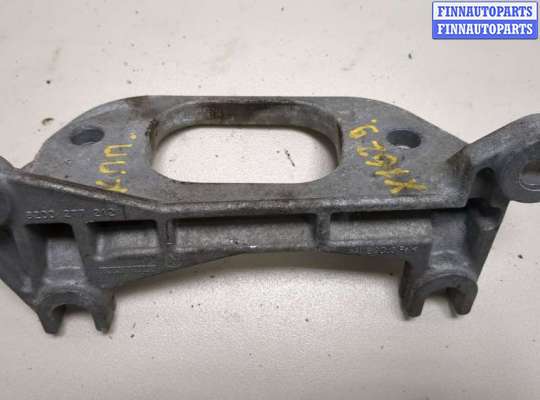 купить Кронштейн КПП на Renault Scenic 2003-2009