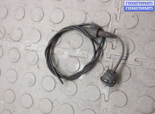 купить Датчик парктроника на Volkswagen Transporter 5 2003-2015