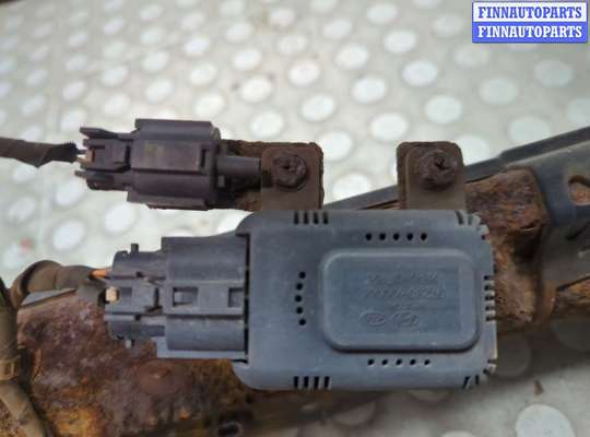 купить Рамка передняя (телевизор) на Hyundai Santa Fe 2005-2012