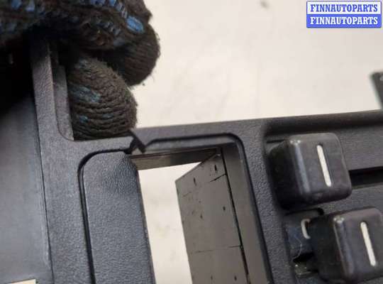 купить Переключатель отопителя (печки) на BMW 5 E34 1988-1995