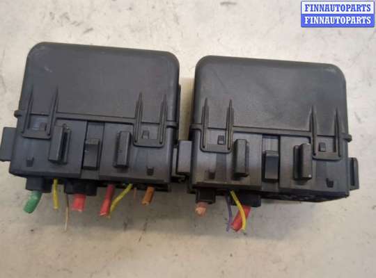 купить Блок реле на Renault Scenic 2003-2009