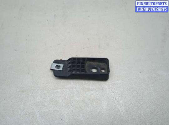 Кронштейн фары FO2206284 на Ford Fusion 2017-2020 USA