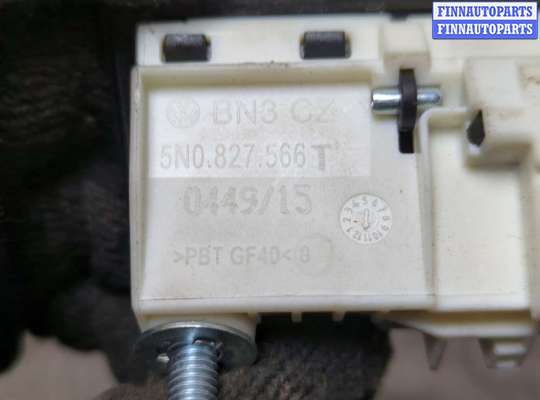 Планка подсветки номера на Volkswagen Touareg II (7P)