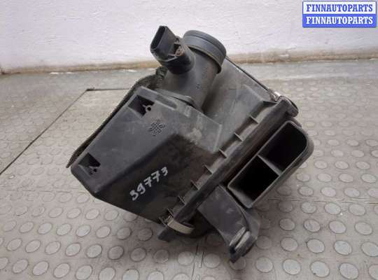 купить Измеритель потока воздуха (расходомер) на Volkswagen Passat 5 1996-2001